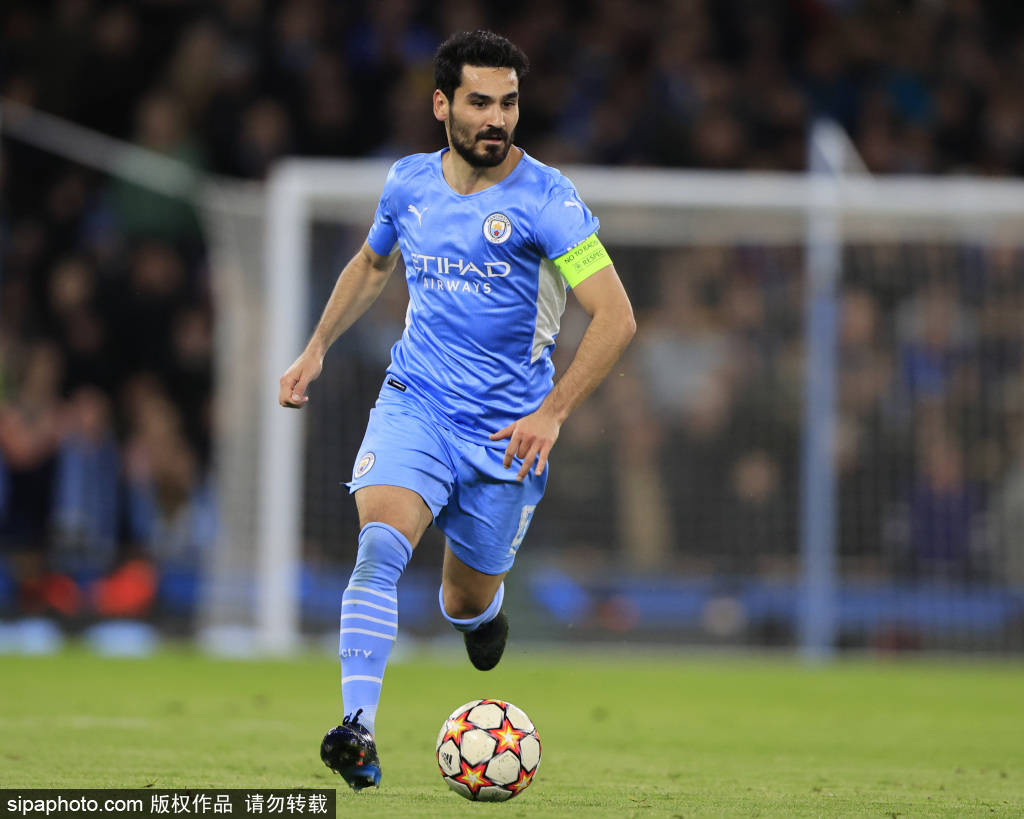 错失登顶！德泽尔比：难以接受比赛结果，我们本该赢球（与榜首失之交臂！德泽尔比：结果难以接受，我们本该带走胜利）