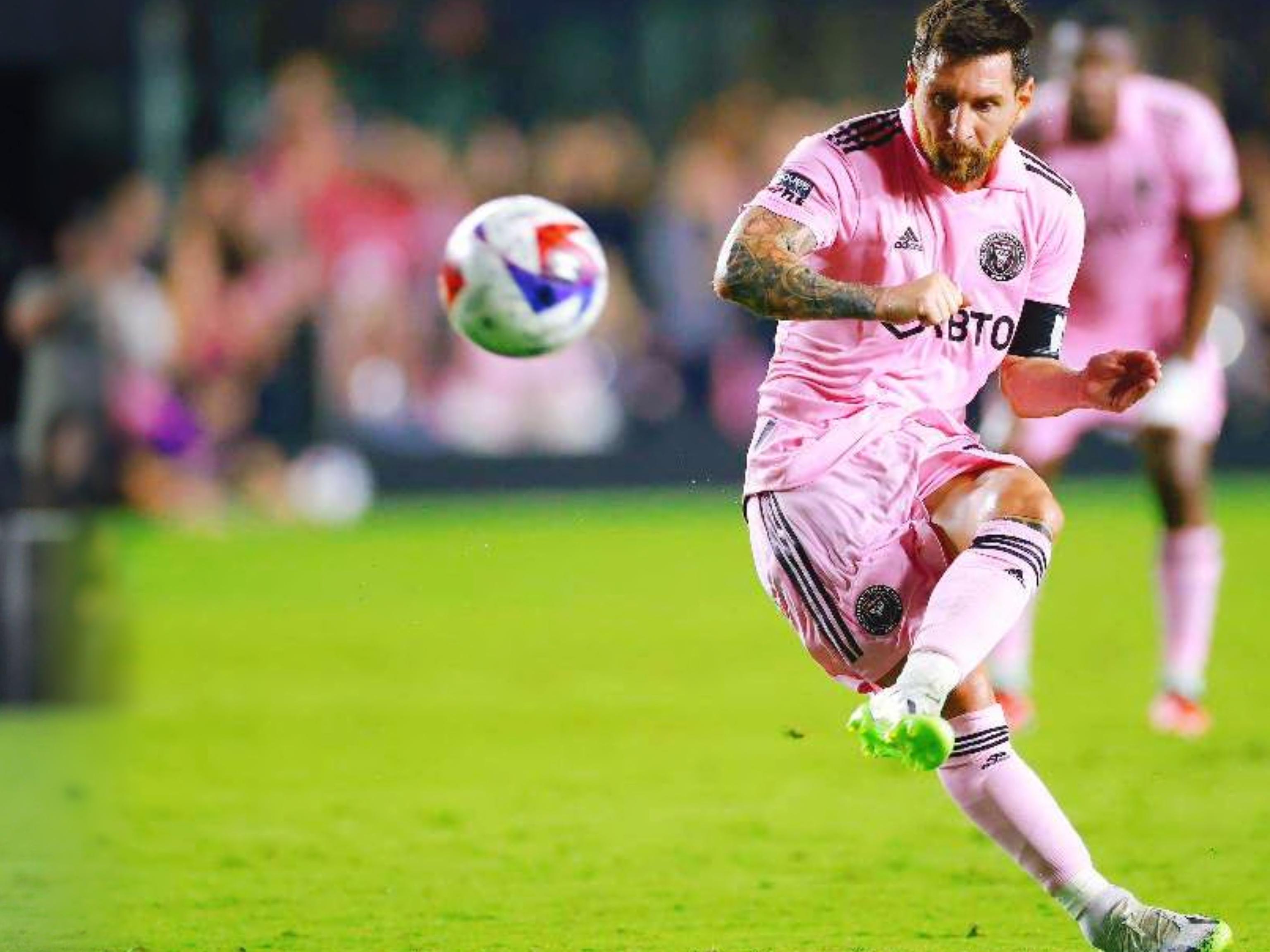 椰子：踢后卫让库普恢复信心；DV9受伤是戴维和奥蓬达的机会（椰子：改踢后卫助库普重拾信心，DV9伤缺为戴维与奥蓬达带来良机）