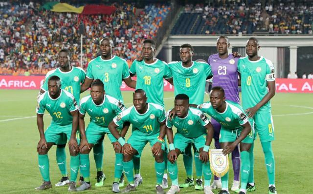 阿斯：诺坎普的主队更衣室还没装修好，巴萨已要求尽快完工（阿斯：诺坎普主队更衣室尚未完工，巴萨正催促加快进度）